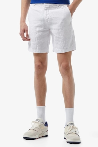 Lacoste Men's Slim Fit Linen Bermuda Shorts White Erkek Dar Kesim Keten Şort Beyaz