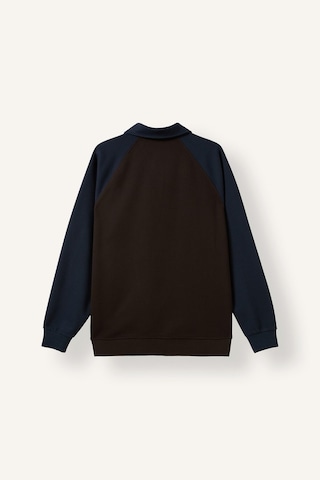 Defacto Regular Fit Polo Yaka Raglan Kol Sweatshirt H5042ax26aunv64 Lacivert-nv64