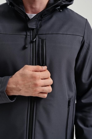 Exuma 2311100 Erkek Antrasit Yağmur Rüzgar Geçirmez Softshell Özellikli Mont 001