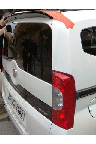 Fiat Fiorino Spoyler Piano Black Boyalı Spoiler