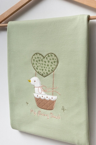 Bebitof Sevimli Sepetteki Ördek Desenli 10 Parça Kutulu Yenidoğan Hastane Çıkışı Zıbın Seti Yeşil