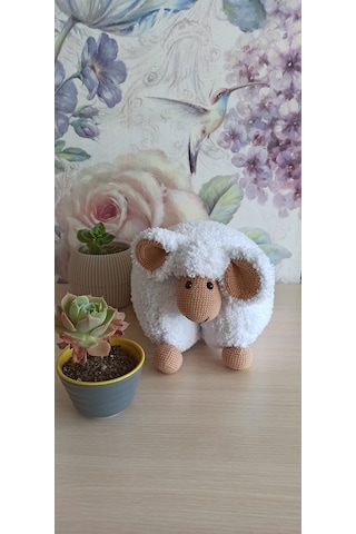 Amigurumi Kuzu Yastık 33x42 Ebatlarında Yastık Ve Oyuncak