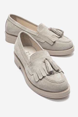 Luvishoes Milina Bej Süet Püsküllü Hakiki Deri Kadın Loafer Ayakkabı