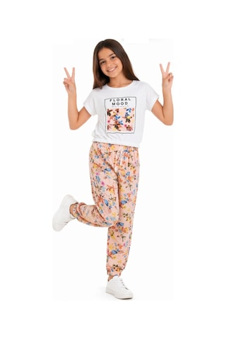 İrem Çocuk Giyim Kız Çocuk Floral Mood Yazı Desenli Tişört Çiçek Desenli Pantolonlu Pudra Renk İkili Takım Pudra