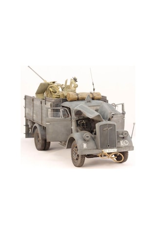 Dragon 6828 1/35 Ölçek, German 3t 4x2 Truck W/2cm Flak 38 2 İn 1 , Uçaksavarlı Askeri Kamyon Plastik Model Kiti-36352