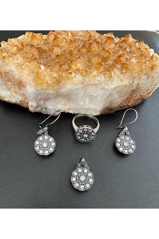 Aysesa Otantik Zirkon Taşlı Elmas Görünümlü Kadın Gümüş Set