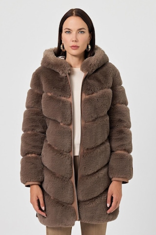 Martina Vizon Tüylü Mont 001