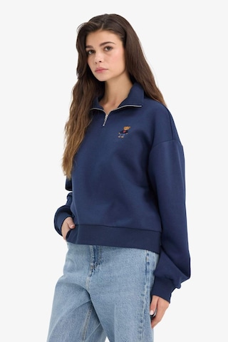 Defacto Oversize Geniş Kalıp Yarım Fermuarlı Baskılı Kalın Sweatshirt G7217ax25cwnv1 Lacivert-nv1