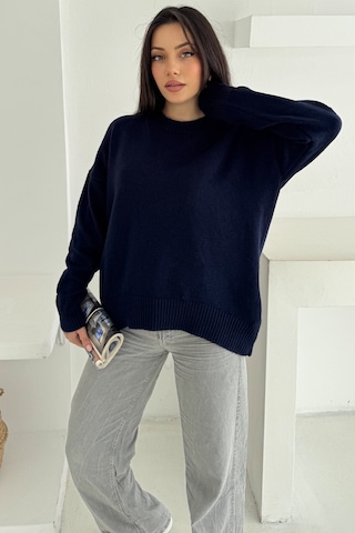 Femelle Kadın Lacivert Standart Beden Oversize Basic Triko Kazak - 357bnd