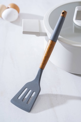 Evero Delikli Silikon Spatula - 28 Cm Gri