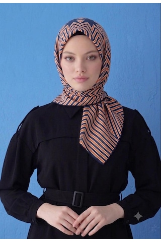 La Boutique Yaz Serinliği Güz Eşarp - 90 X 90 -2082-01 Lacivert