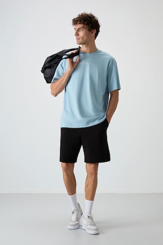 Air Jones Tommy Life Açık Mavi Pamuklu Kalın Yüzeyi Dokulu Oversize Fit Baskılı Erkek T-shirt - 88364 Açik Mavi