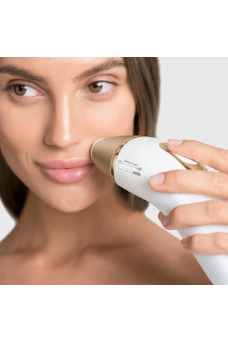 Braun Silk Expert Pro 5 PL5147 400.000 Atımlı 2 Başlıklı Yeni Nesil IPL + Tasarım Çanta