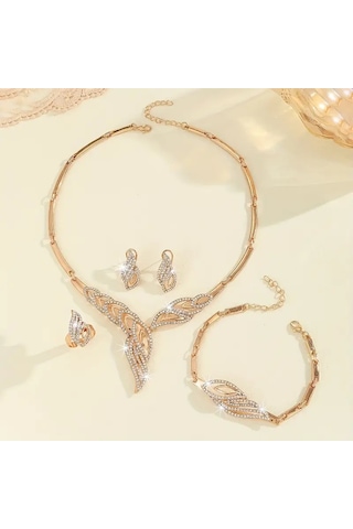 Yeni Collections, Trend Tam Takı Seti, Kolye, Küpe, Bileklik, Yüzük Altın Kaplama 18 Gp, Ahşap Gold