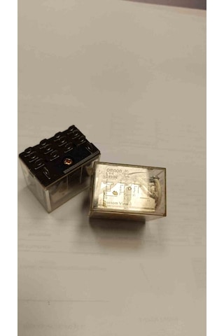 Ly4 24v Omron 10a