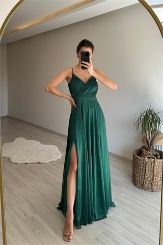 Neşeli Butik Kadın Işıltılı Askılı Yırtmaç Detayı Şifon Abiye Elbise Nm002 Zümrüt Yeşili