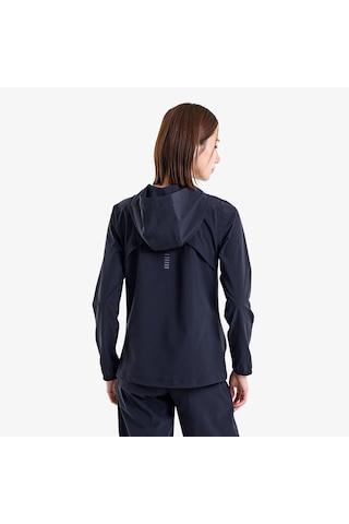 Under Armour Out Run Kadın Siyah Koşu Üstü 1377043