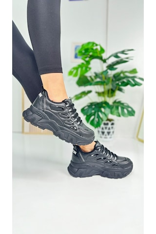 Günlük Kadın Sneaker Bağcıklı Yüksek Kalın Tabanlı Oval Burunlu Rahat Hafif Spor Ayakkabı 1001 Siyah