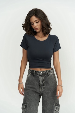 Mai Collection Mai Studios Co. Perla Vatkalı Antrasit Crop Bluz Antrasit
