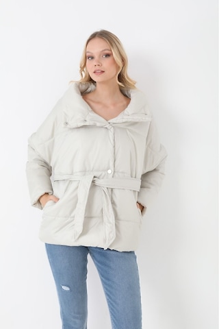 Kadın Taş İçi Dolgulu Astarlı Su Geçirmez Rüzgara Dayanıklı Oversize Bomber Mont Kaban Parka Taş