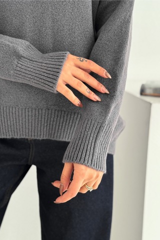 Femelle Kadın Füme Standart Beden Oversize Basic Triko Kazak - 357bnd Gri