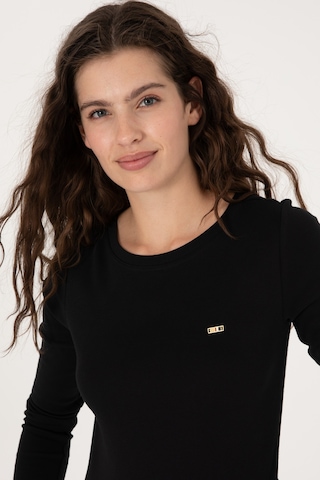 U.S. Polo Assn. Kadın Siyah Slim Bisiklet Yaka Basic Sweatshırt 50315419-VR046