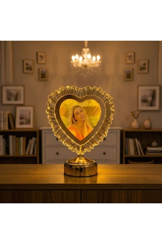 Yatak Odası İçin Abajur Led Işıklı Fotoğraflı Çerçeve Kristal Kalpli Kişiye Özel Resimli Abajür Gold