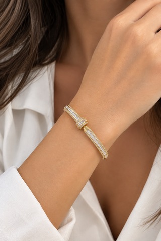 Kadın Love Model Baget Taş Detay Gold Renk Şık Çelik Bilezik