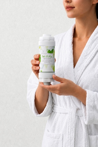 Mint Garden İce C Vitaminli Aromatik Duş Filtresi - Saç Dökülme Karşıtı, Cilt Besleyici Klor Ve Kireç Arıtıcı Duş Filtresi 150gr Saydam