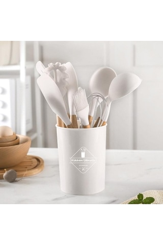 Novahub Beyaz Silikon Yapışmaz Mutfak Aletleri Seti, Tencere Spatula Kürek Yumurta Çırpıcı Ahşap Saplı Gıda Sınıfı Set Beyaz