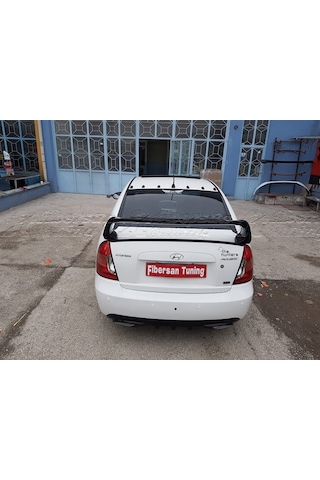Hyundai Accent Era Mugen Spoiler----Fibersan Tuning