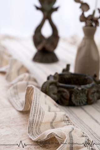 Siyah Süprem Çizgili 40x125 Şık Tasarım Ekstra Büyük Fırfırlı Runner, %100 Keten Runner Bej