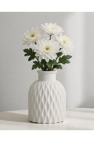 Çapraz Çizgili Oymalı Dekoratif Vazo El Yapımı Şık Tasarım Beyaz