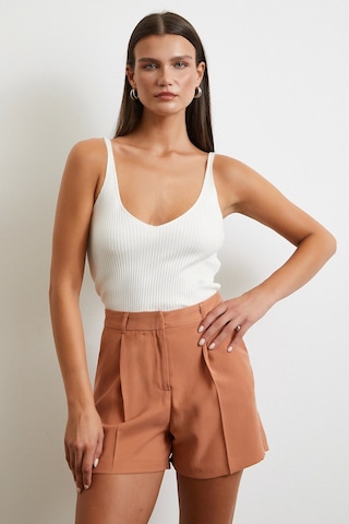 Piliseli Cepli Şort Kiremit Kiremit