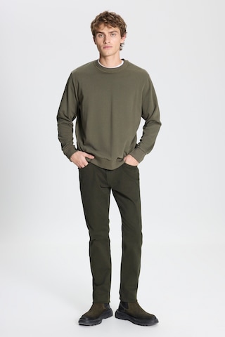 AC&Co / Altınyıldız Classics Erkek Hakı Standart Fit Normal Kesim Bisiklet Yaka Pamuklu Sweatshirt Haki