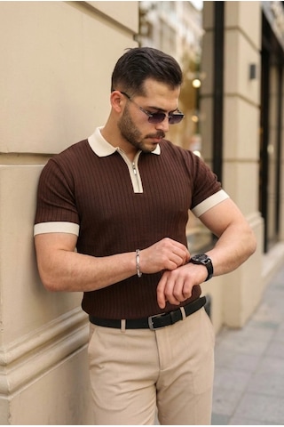 Valensdesign Erkek Yaka Ve Kol Detaylı Fermuar Yakalı Çizgi Desen Kısa Kollu Triko Tişört Kahverengi