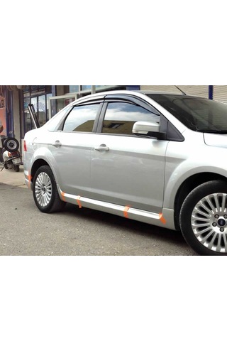 Ford Focus 2 Yan Marşpiyel Takımı 2004-2011  Plastik