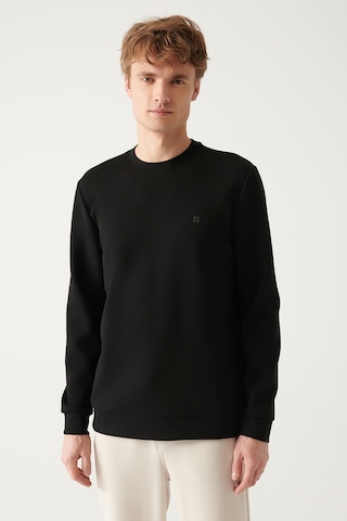 Avva Erkek Siyah Sweatshirt Bisiklet Yaka Esnek Yumuşak Doku İnterlok Kumaş Standart Fit Normal Kesim B001100 Siyah