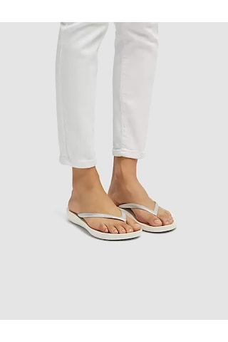 Fitflop Iqushıon Ergonomıc E54 Gümüş Kadın Parmak Arası Terlik Gümüş