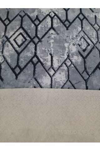 Goldser Siyah Geometrik Desenli Yıkanabilir Kaymaz Dört Mevsimlik Salon Banyo Balkon Genç Odası Kesme Halı Gri & Siyah