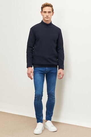 Altinyildiz Classics Erkek Lacivert Standart Fit Normal Kesim Yarım Balıkçı Yaka Pamuklu Triko 4A4921100008LACS Lacivert