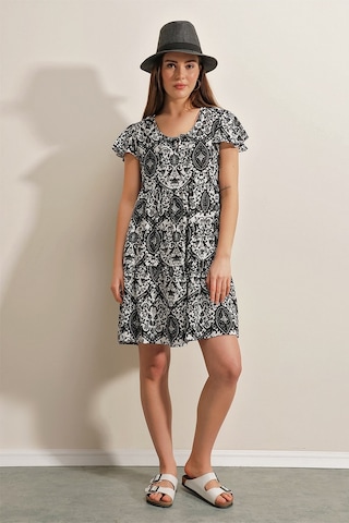 Gabria Yaka Bağlamalı Desenli Elbise Siyah