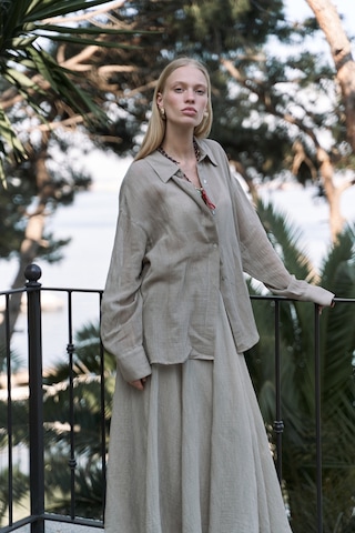 Calynn Sırt Dekolteli Çizgili Haki Keten Gömlek Haki