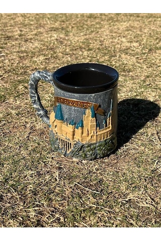 Dükkan Design Hogwarts Seramik Kabartma Kupa Çok Renkli