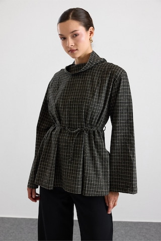 Olcay Degaje Yaka Oversize Kareli Bluz Haki 9839