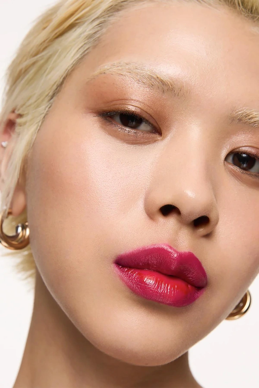 Wonderskin Uzun Süre Kalıcı Renkli Dudak Maskesi Neon Rose 4 ML
