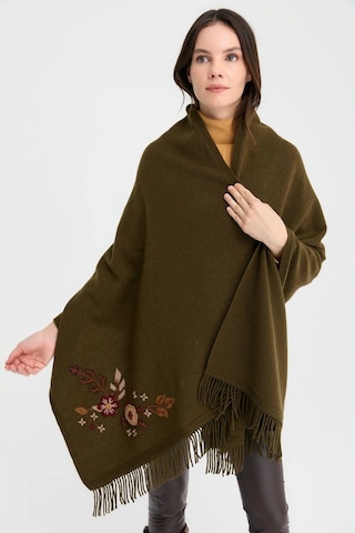 Desen Triko Kadın Papatya İşlemeli Püsküllü Yün Şal 24028 A. Yeşil A. Yeşil