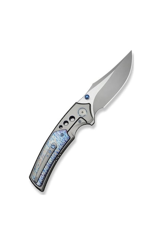 We Knife Skynix Gray Titanium Handle With Flamed Titanium Inlay Stonewashed Bohler M390 Blade Satin Flat Kamp Çakı Gri