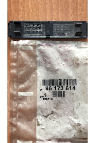 9617361480 Ön Kapı "1.8i" Yazı Cıtroen Xsara - Xantıa - Evasıon
