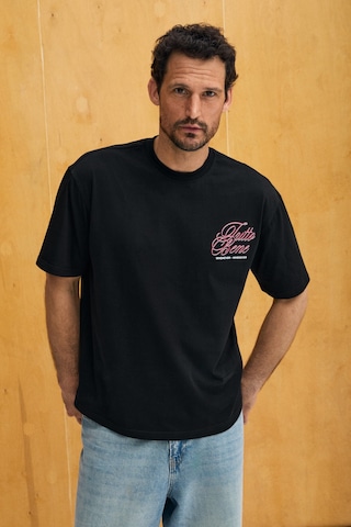 Grimelange Capıso Erkek %100 Organik Pamuklu Baskı Detaylı Regular Fit Yuvarlak Yaka Siyah T-shirt